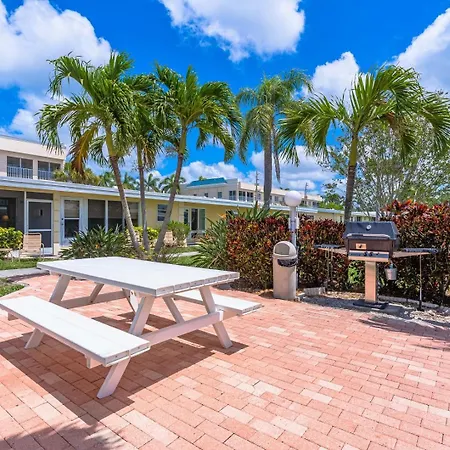 Casa Mar Apartment Sarasota Exterior photo